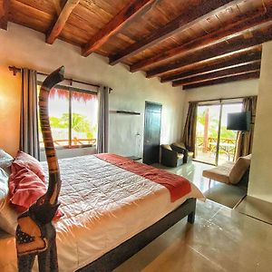 Suite con Cama Queen